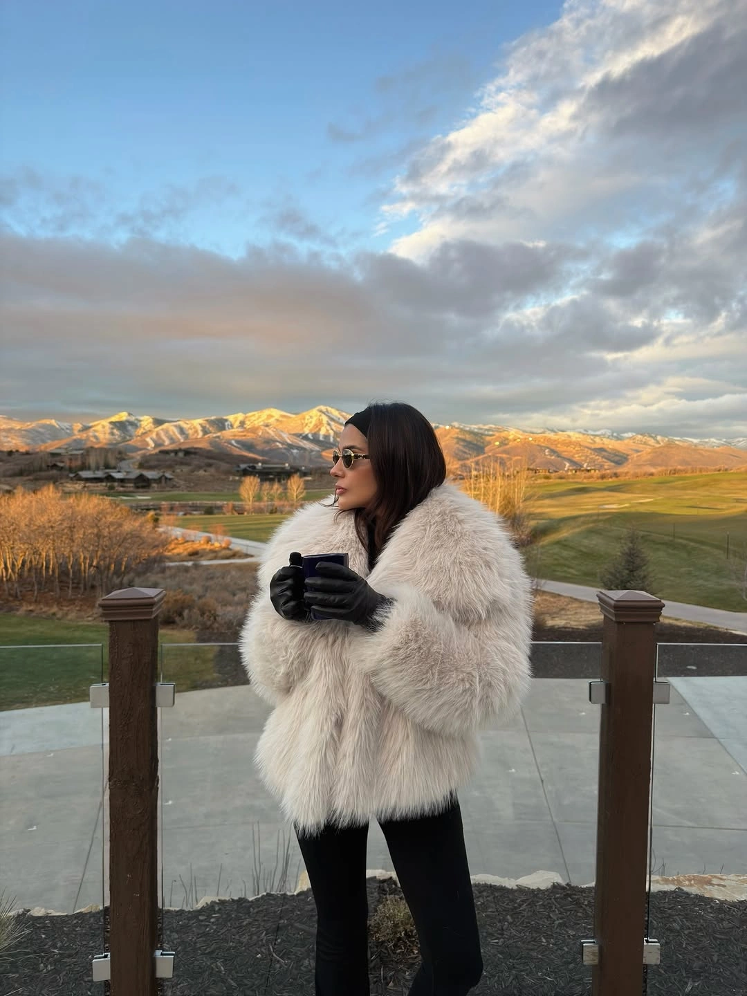 cozy late fall outfits for women The White Faux-Fur Coat That Makes Winter Feel Luxurious