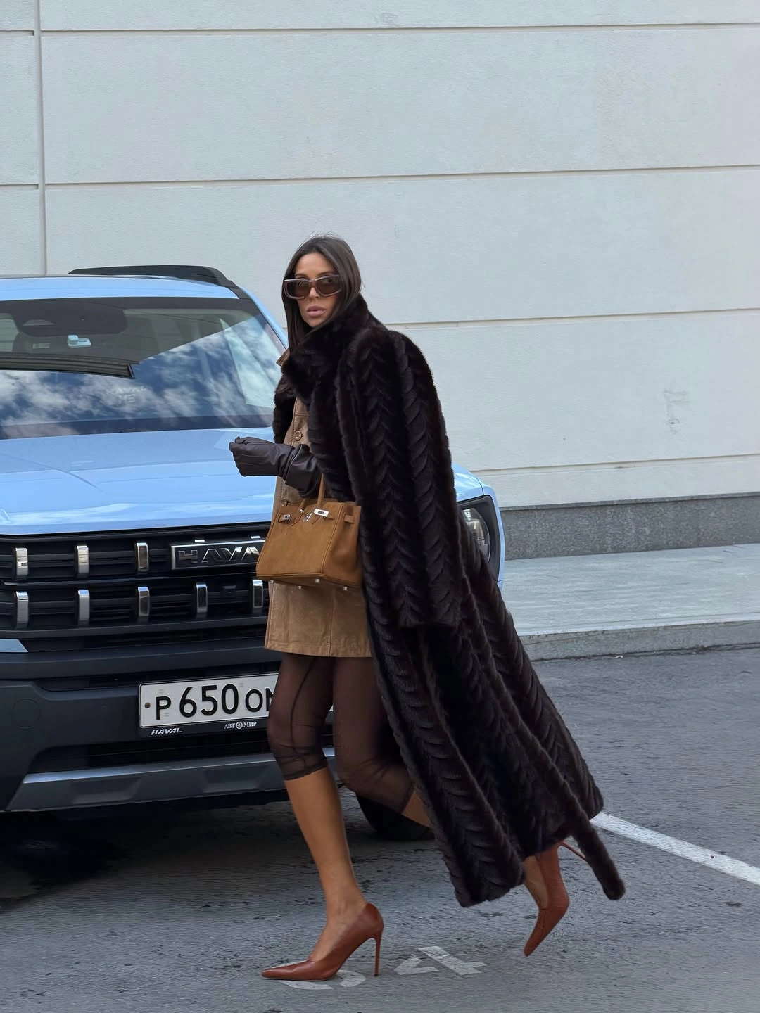 elegant and trendy outfits for women over 30 2027 Long Faux-Fur Layers for a Luxe Winter Mood