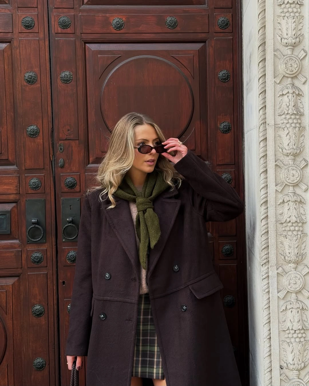elegant winter skirt outfits for women Chocolate Coat With a Preppy Plaid Mini