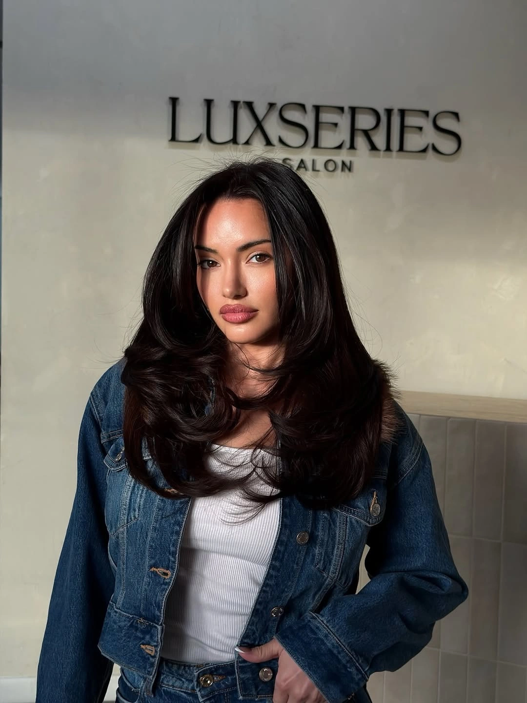 flattering november haircut ideas 2026 - Glossy Long Layers With a Deep Espresso Finish