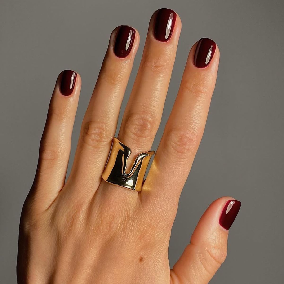 Classic Deep Burgundy Glossy Oval Nails Classic Deep Burgundy Glossy Oval Nails β Burgundy Christmas Nails 2026