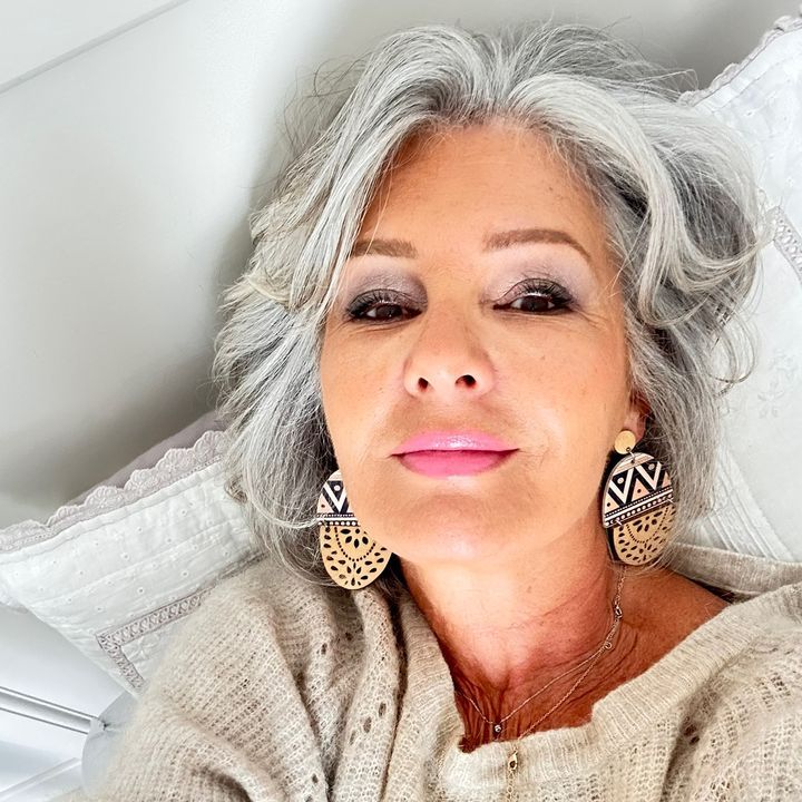 Ash Blonde Chin Bob With Silver Highlights — Winter Hair Colors for Women Over 70