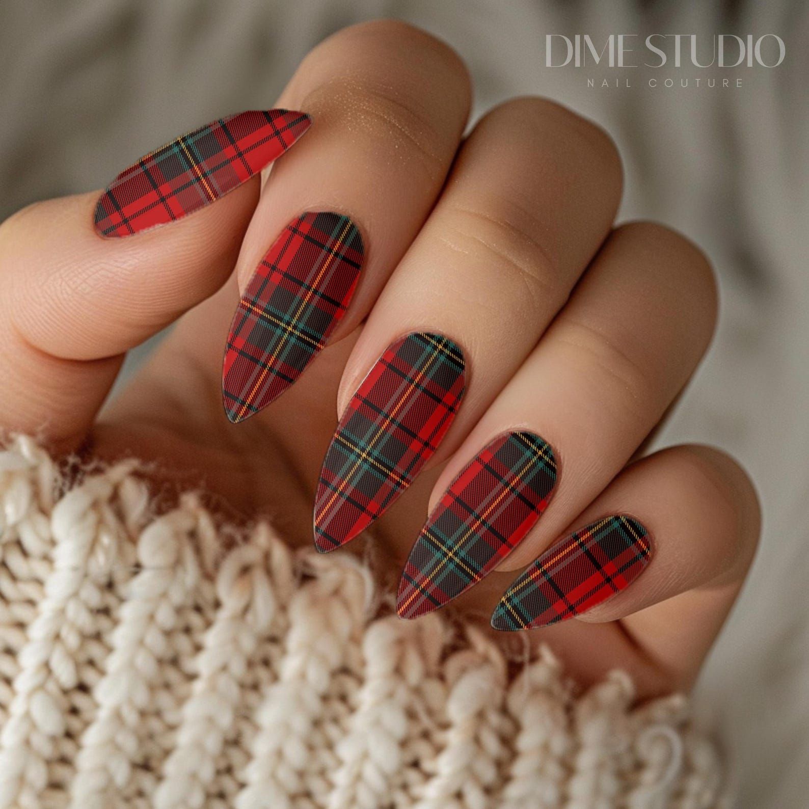Visual Idea Visual Idea β Winter Nails for School
