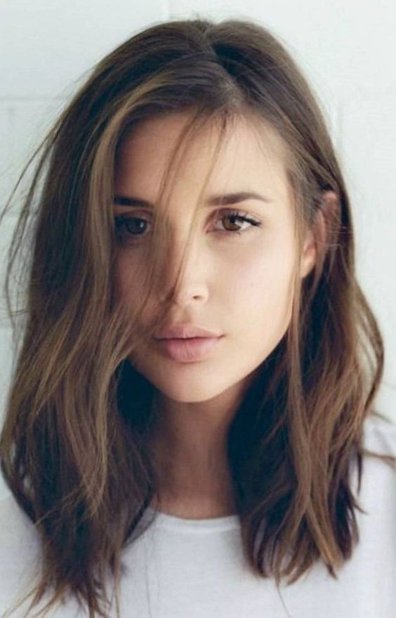Collarbone Lob With Wispy Bangs Collarbone Lob With Wispy Bangs β Winter Lob Haircuts