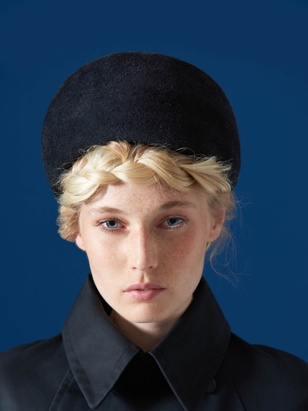Braided Detail with a Felt Hat Braided Detail with a Felt Hat β Winter Hat Hairstyles