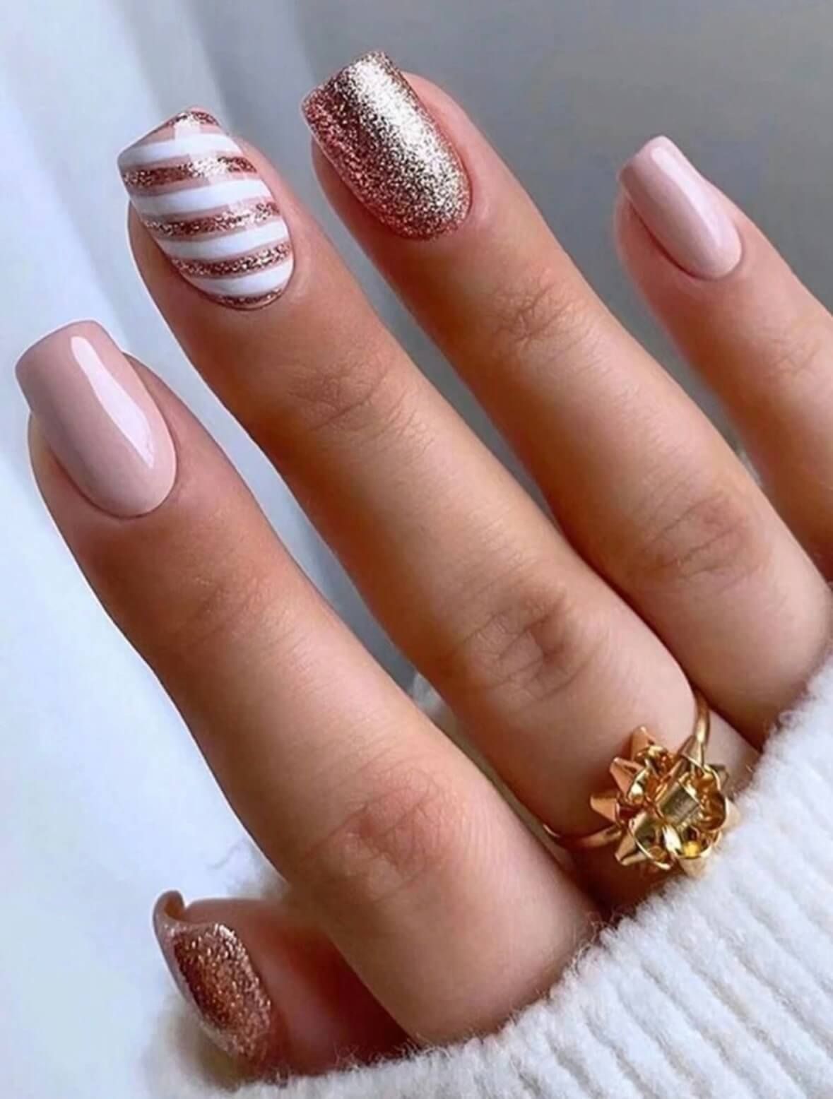 Ongles noΓ«l simple β nailfinity