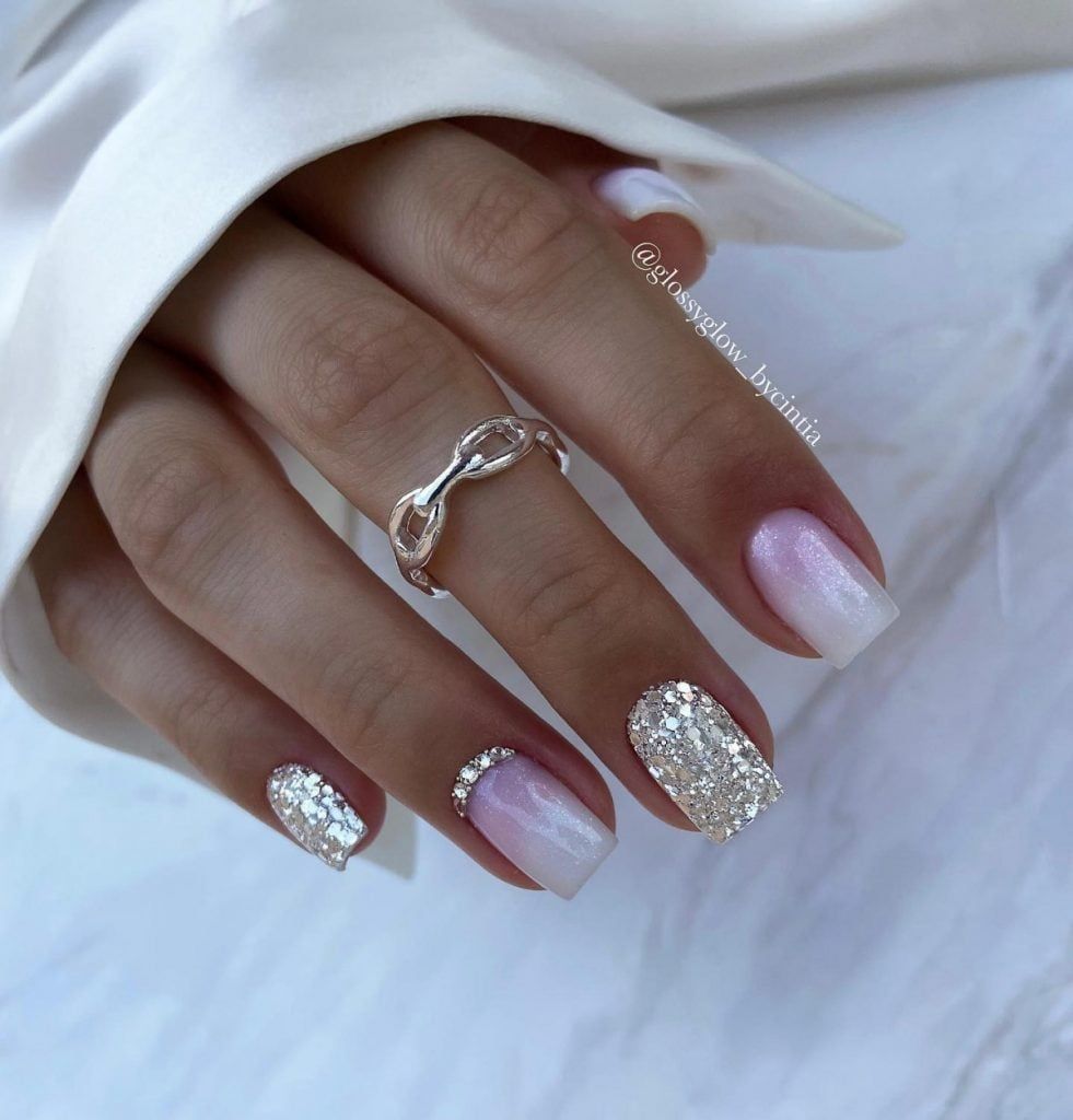 Glitter Gradient Short Squares Glitter Gradient Short Squares β Winter Wedding Guest Nails
