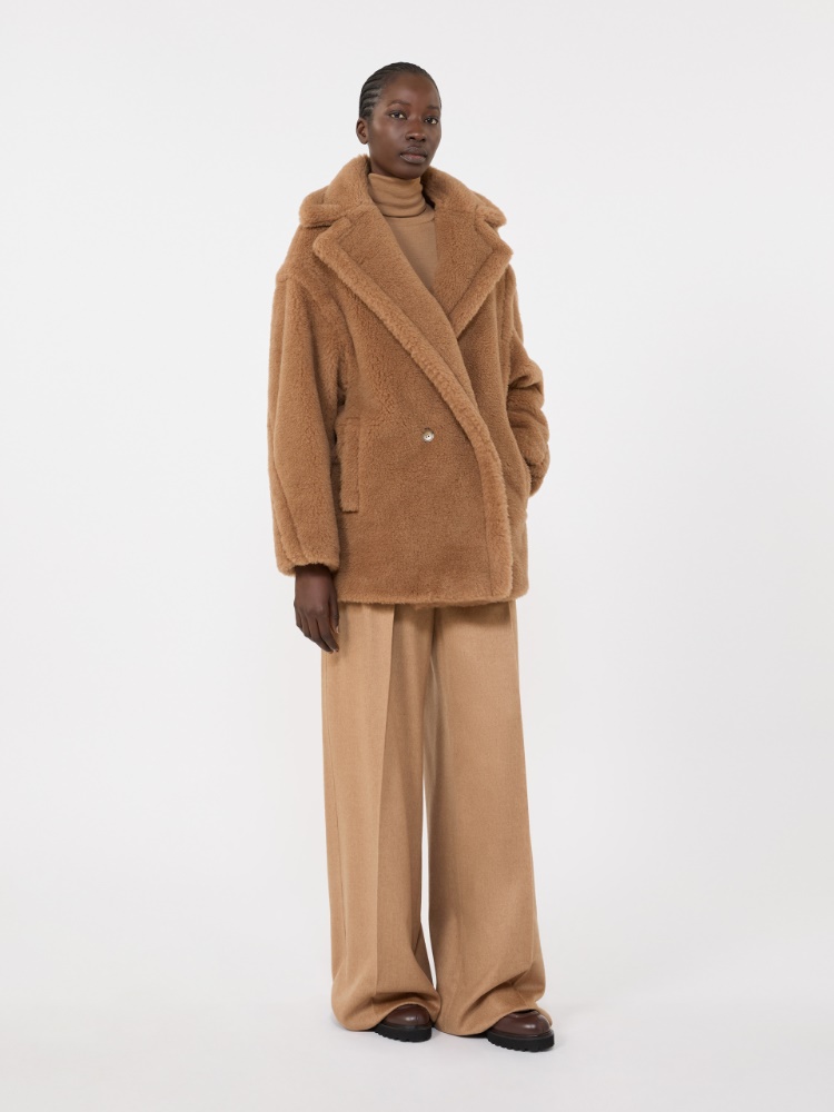 Monochromatic Brown Teddy Coat Outfit — Teddy Coat Outfits