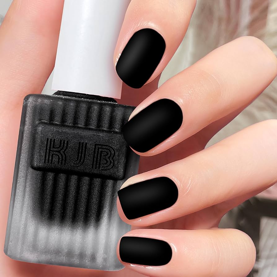 DIY Matte Black Short Round Nails — Winter Black Nails