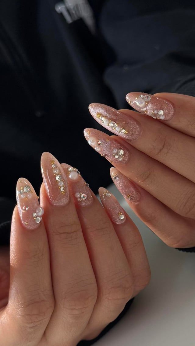 Pale Pink Embellished Stiletto Nails Pale Pink Embellished Stiletto Nails β Winter Nails for Teens