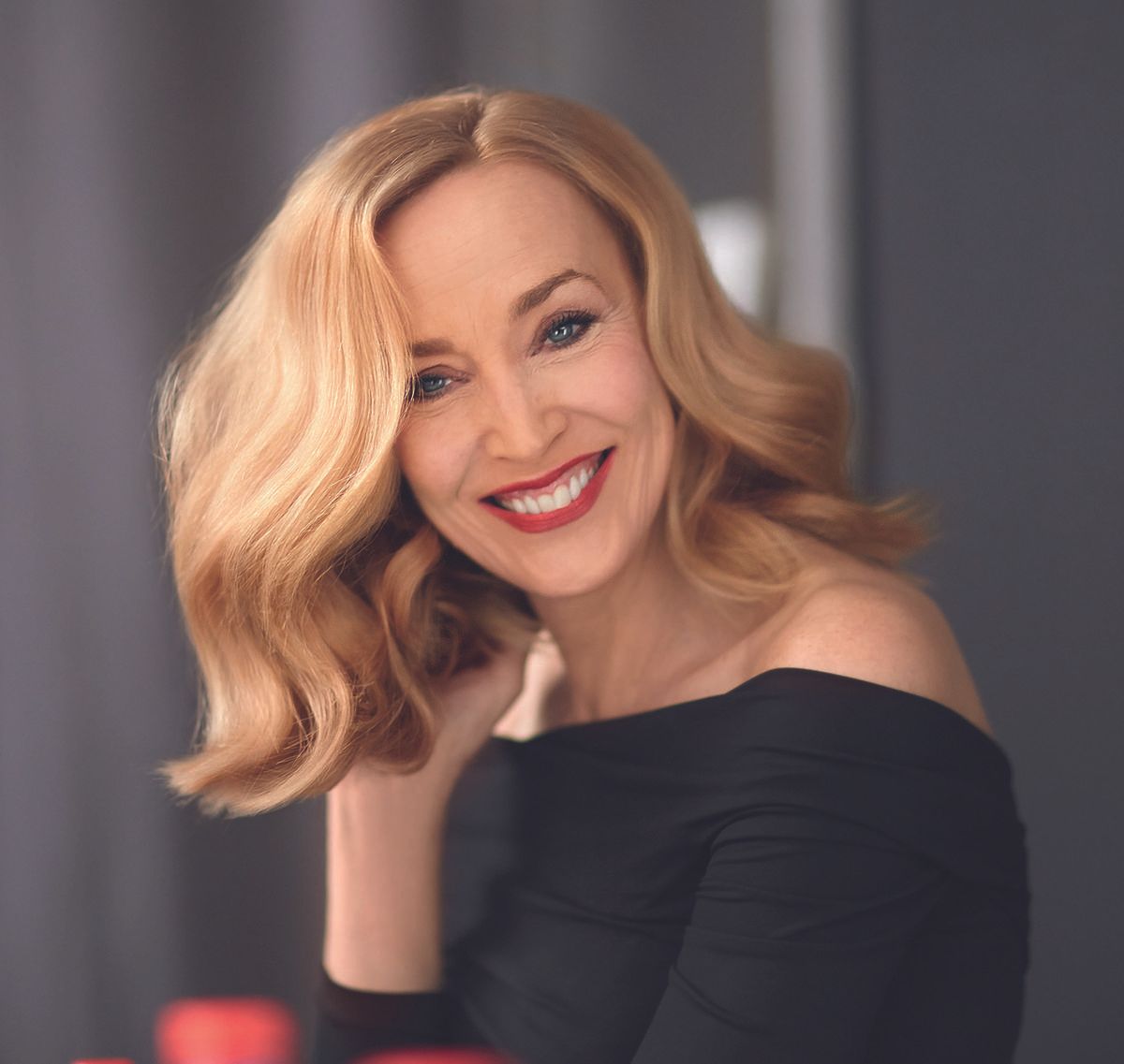 Collarbone Lob in Strawberry Blonde Collarbone Lob in Strawberry Blonde β Winter Hair Colors for Women Over 50