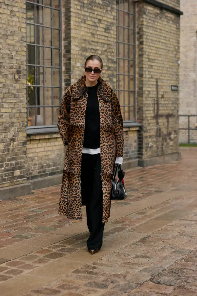Sophisticated Leopard Coat with Black Trousers — Leopard Coat Outfits
