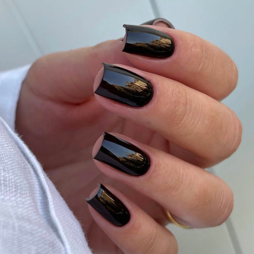 The Single Detail A Reader Notices First Visual Idea The Single Detail A Reader Notices First Visual Idea β Black Cherry Nails
