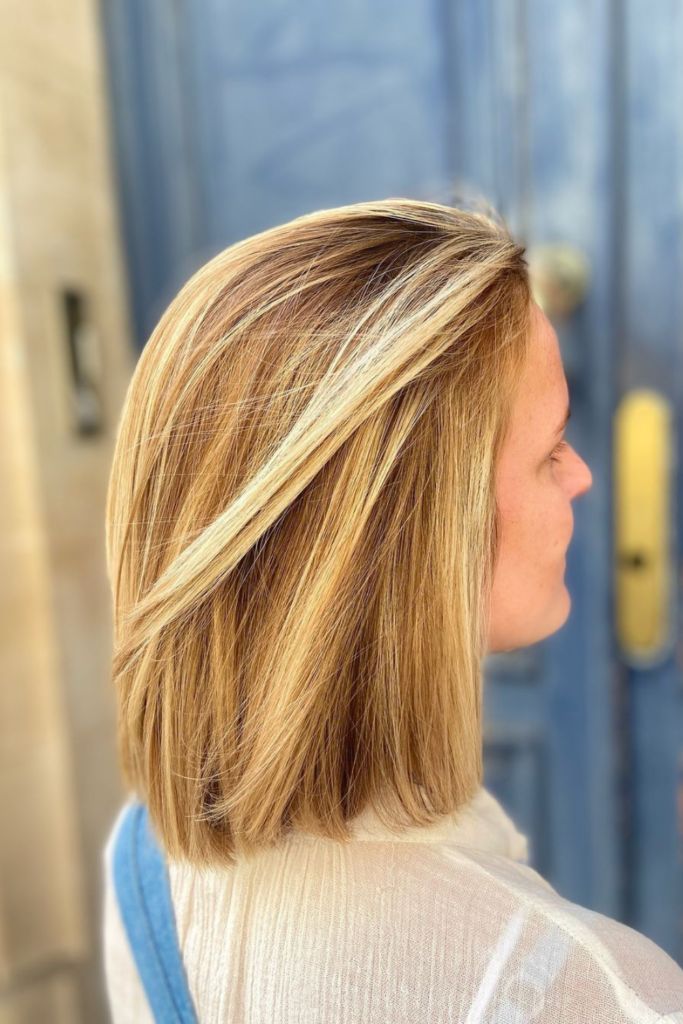 Side-Swept Visual Idea Side-Swept Visual Idea β Winter Balayage