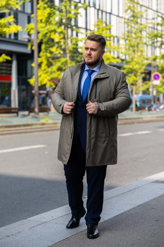 Trench Coat Over Suit for Business Casual Warmth Trench Coat Over Suit for Business Casual Warmth β Winter Outfits for Men