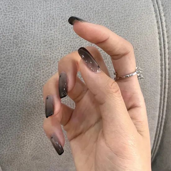 Gradient Visual Idea Gradient Visual Idea β Short Winter Coffin Nails