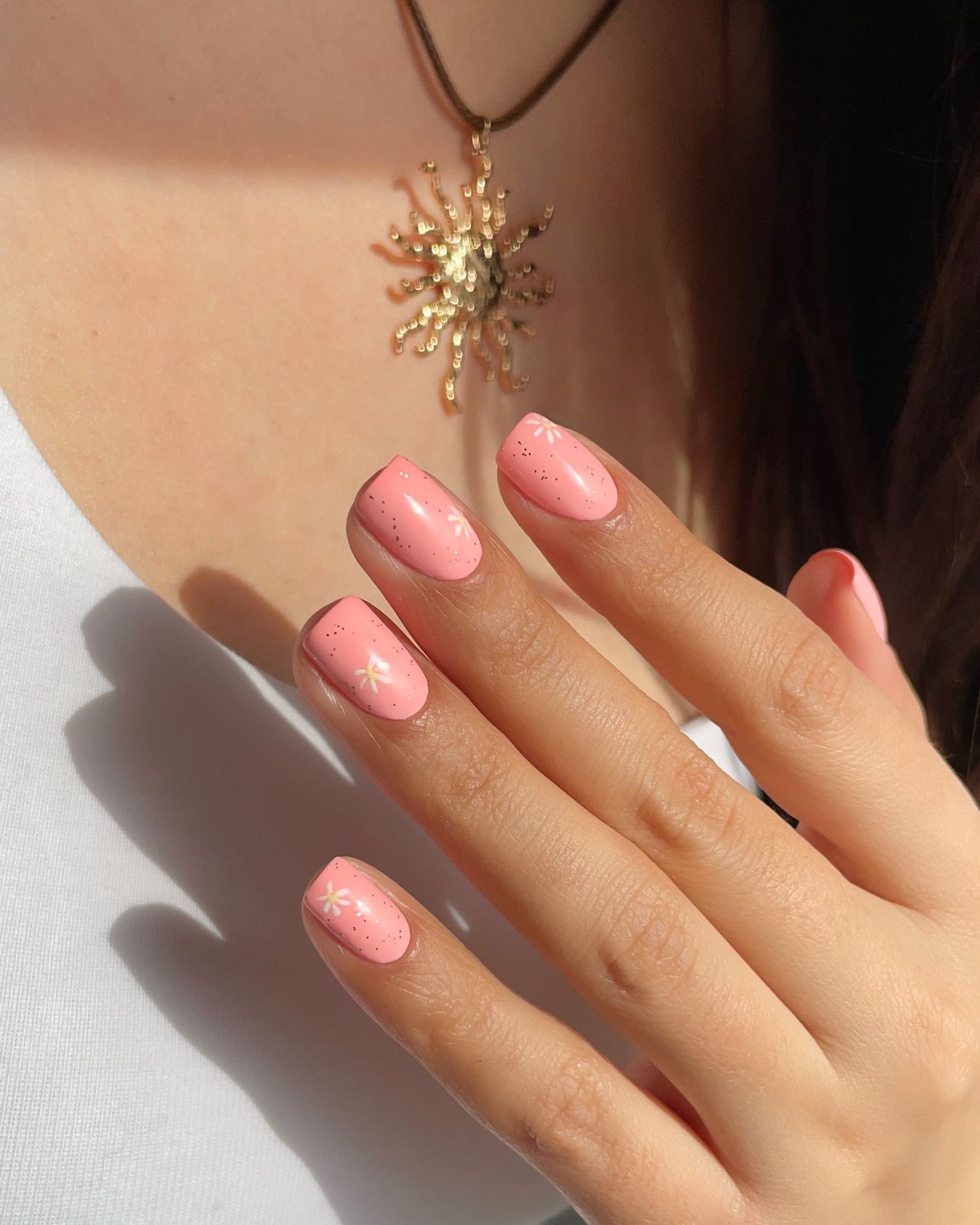 Glossy With Glitter Visual Idea Glossy With Glitter Visual Idea β Winter to Spring Transition Nails