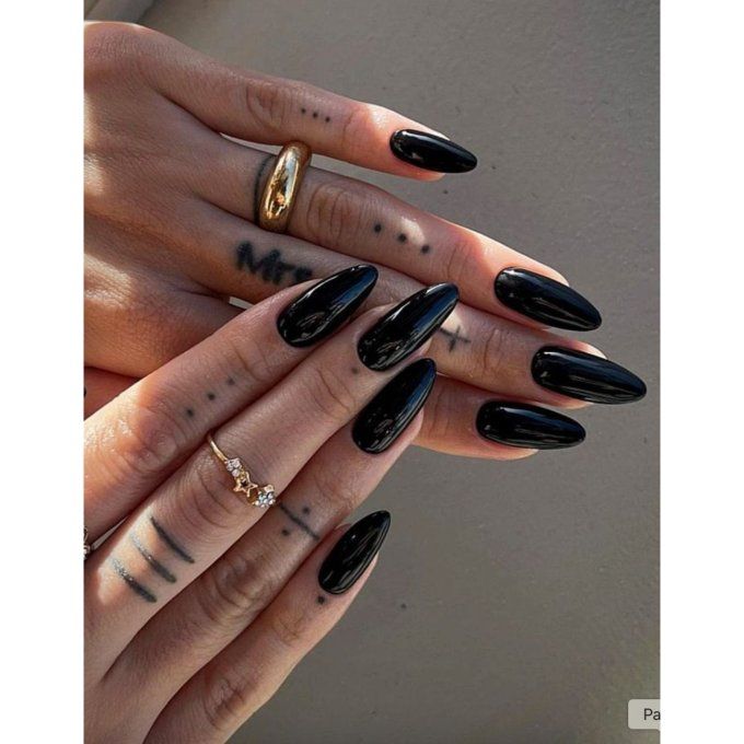 High Gloss Visual Idea — Winter Nail Colors