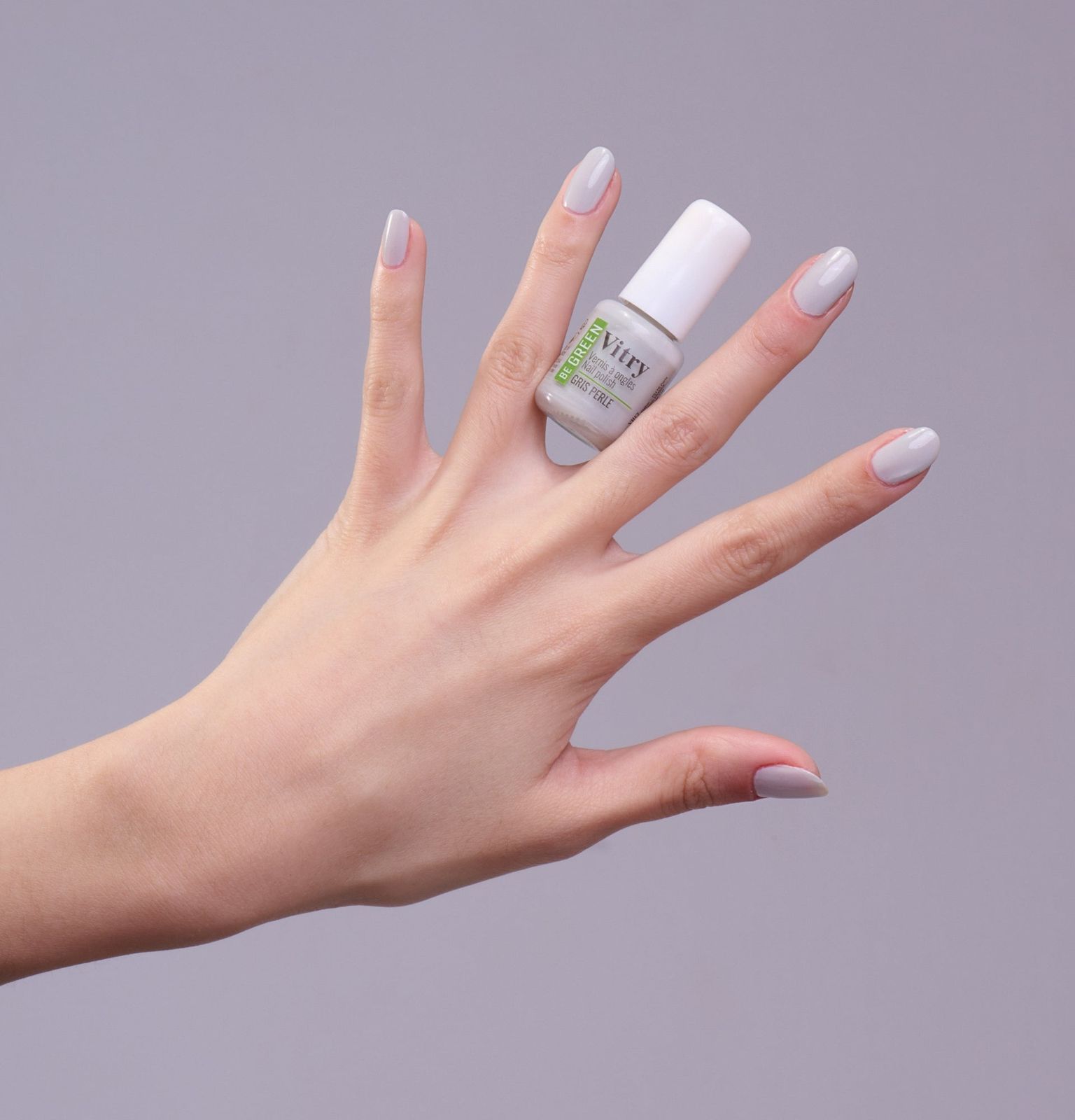 Light Grey Subtle Shimmer Short Oval Nails — Winter Nail Colors for Pale Skin