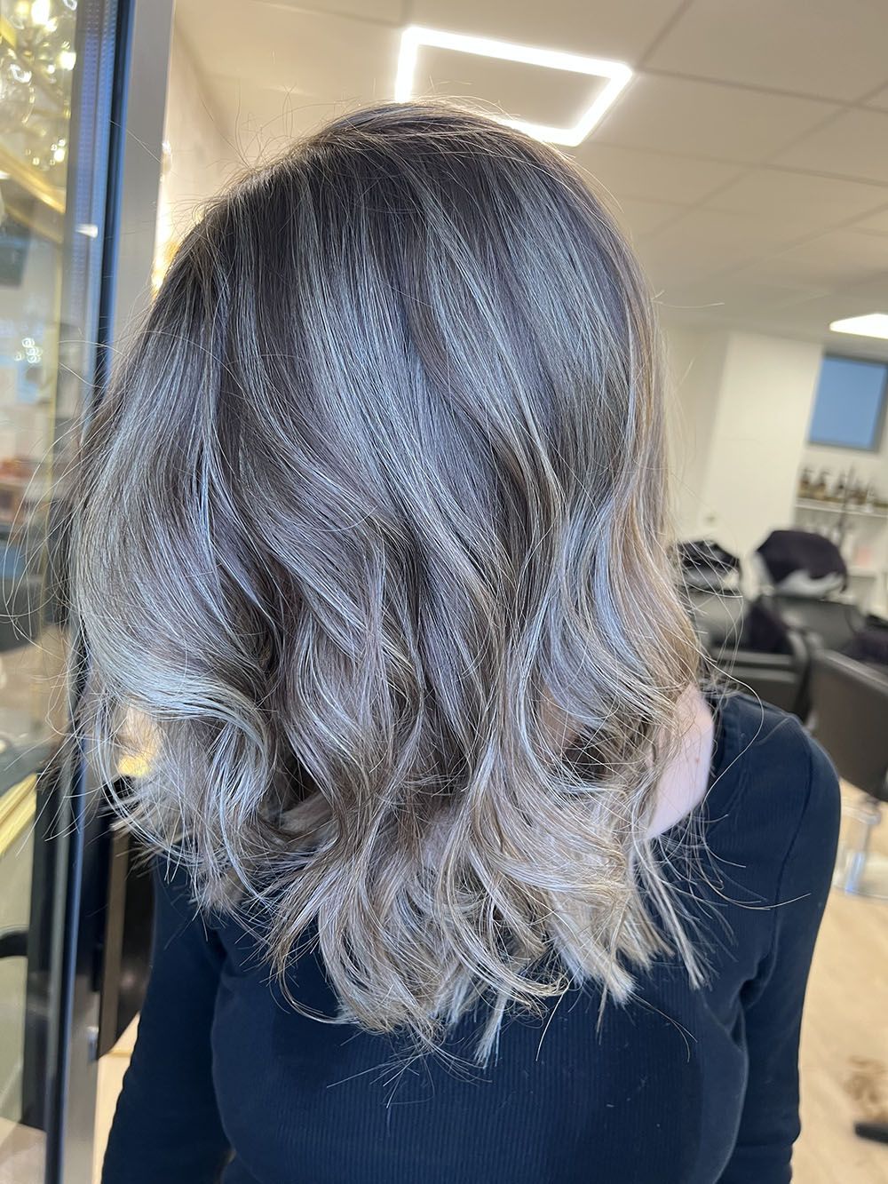 Lob With Ash Blonde Highlights Lob With Ash Blonde Highlights β Gray Blending Highlights