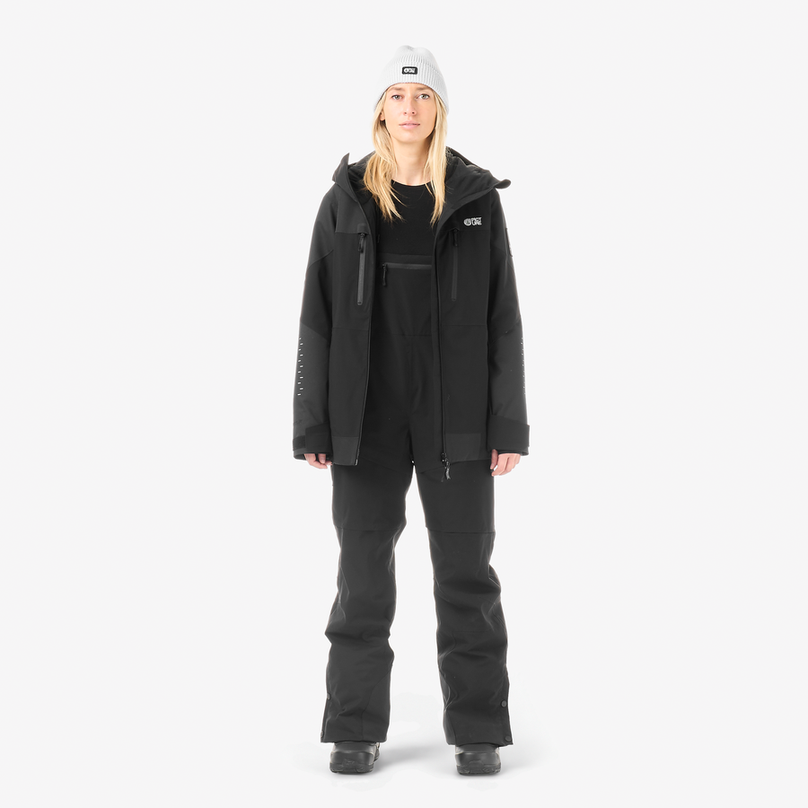 Monochromatic Black Ski Set with Graphic Details Monochromatic Black Ski Set with Graphic Details β Ski Outfits