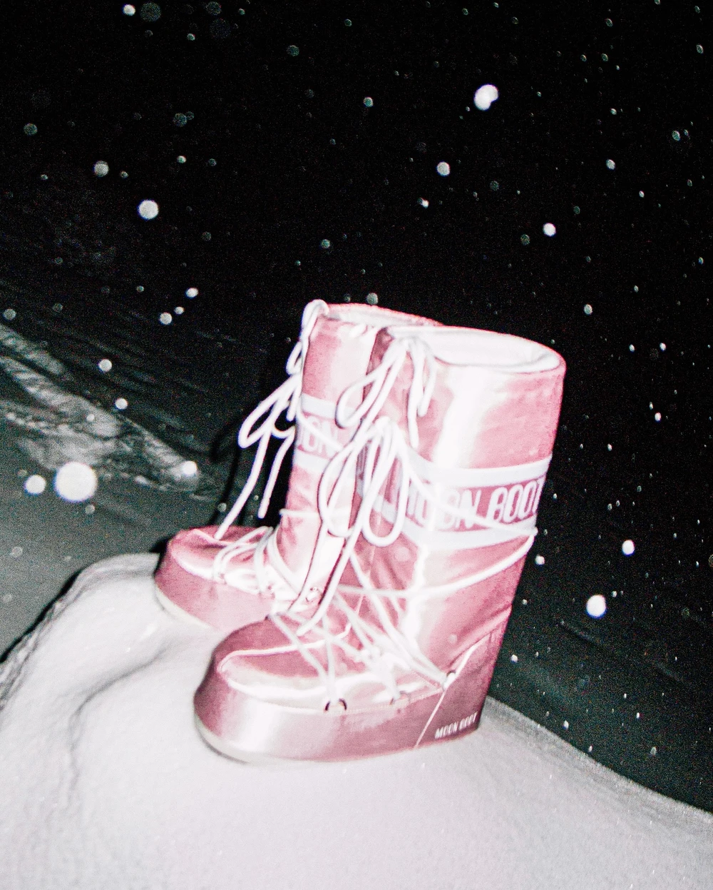 Playful Pink: Nylon Moon Boots for Winter — Moon Boots Outfits