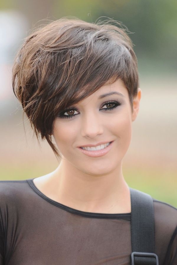 Dark Brown Wavy Pixie With Auburn Hints Dark Brown Wavy Pixie With Auburn Hints β Winter Pixie Haircuts
