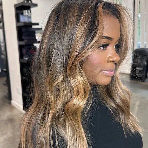 Collarbone Ash Blonde Grey Waves Collarbone Ash Blonde Grey Waves β Winter Hair Colors for Women Over 40