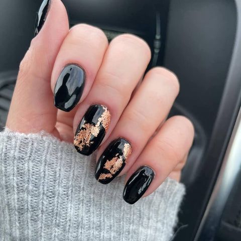 Rose Gold Foil Black Glossy Medium Oval Nails Rose Gold Foil Black Glossy Medium Oval Nails β Winter Work Nails