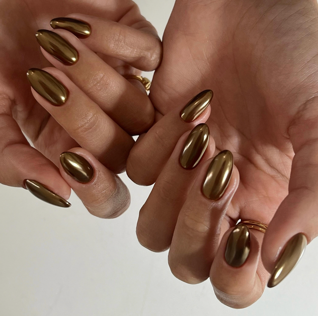 Metallic Bronze Chrome Both Hands Metallic Bronze Chrome Both Hands โ Winter Chrome Nails