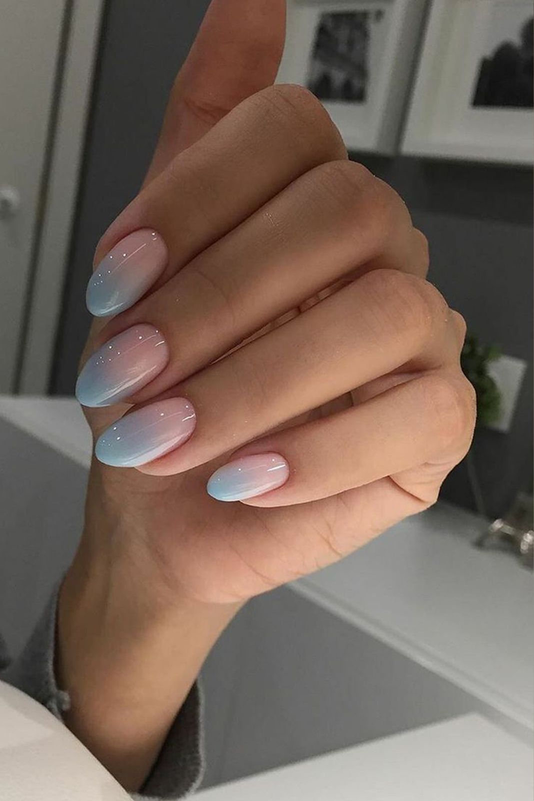 Glossy Visual Idea Glossy Visual Idea β Winter Wedding Nails