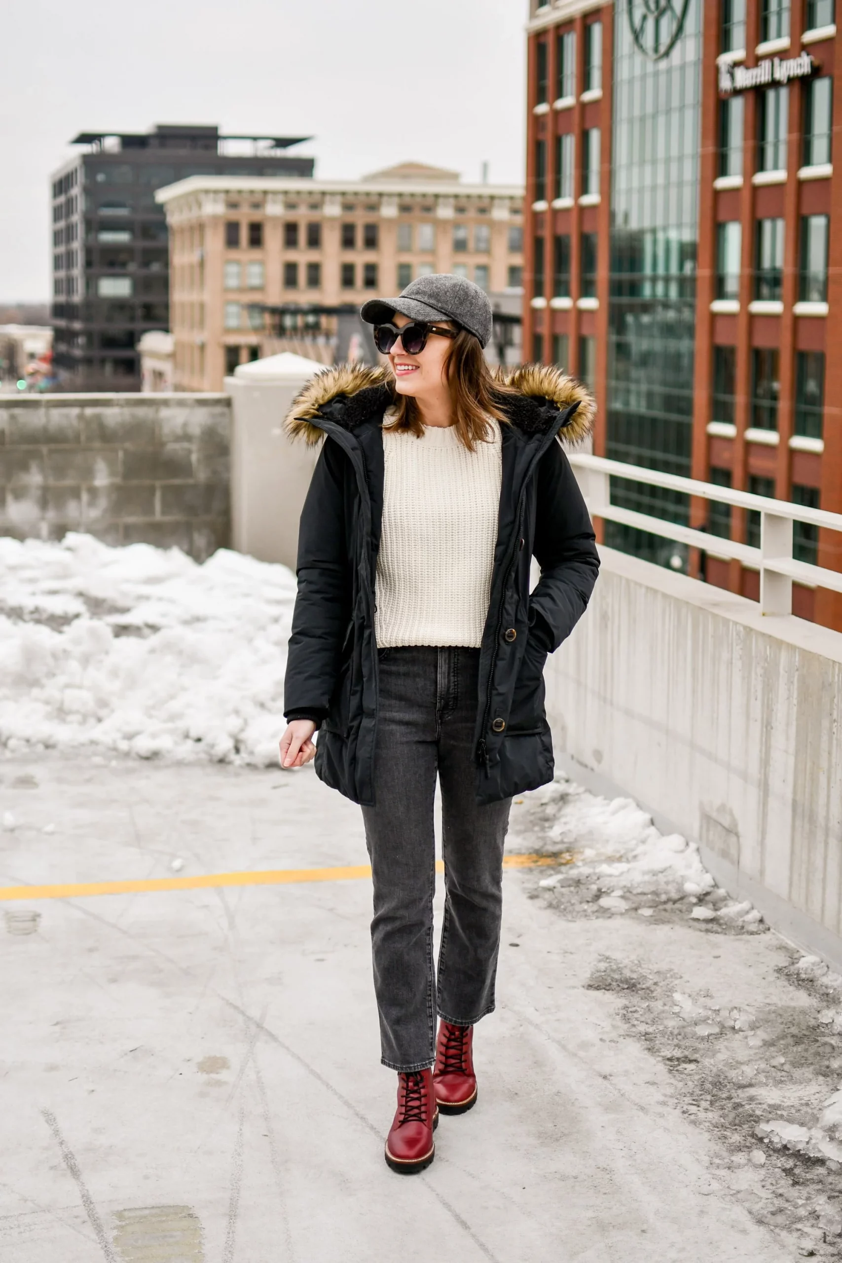 Grey Straight-Leg Jeans with a Black Puffer Coat and Red Boots Grey Straight-Leg Jeans with a Black Puffer Coat and Red Boots β Winter Outfits with Jeans