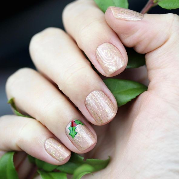 Holly Accent Nude Gold Marbling Short Square Holly Accent Nude Gold Marbling Short Square β Christmas Nails for Work 2026