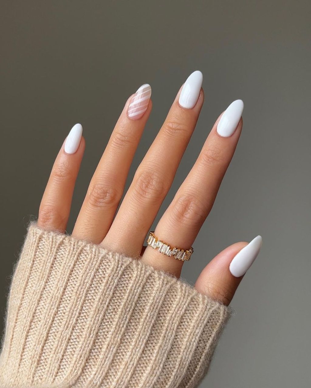 Diagonal Lines On Accent Nails Visual Idea Diagonal Lines On Accent Nails Visual Idea β Dark Winter Nails