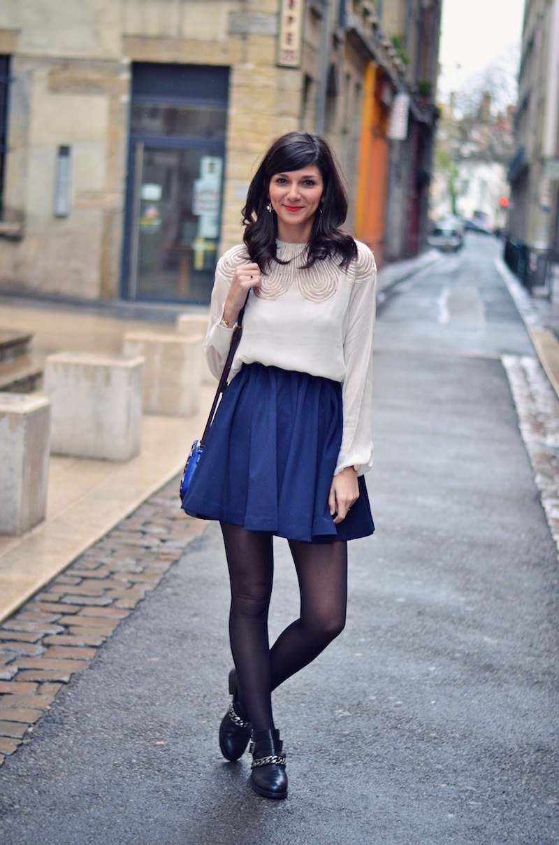 Black Opaque Tights with Embellished Blouse and A-line Skirt Black Opaque Tights with Embellished Blouse and A-line Skirt β Tights Outfits