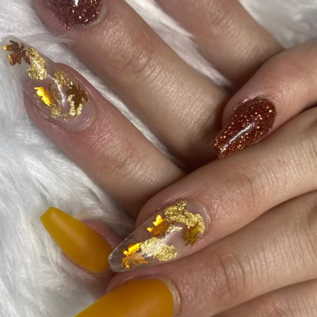 Fall Visual Idea Fall Visual Idea โ Fall to Winter Nails