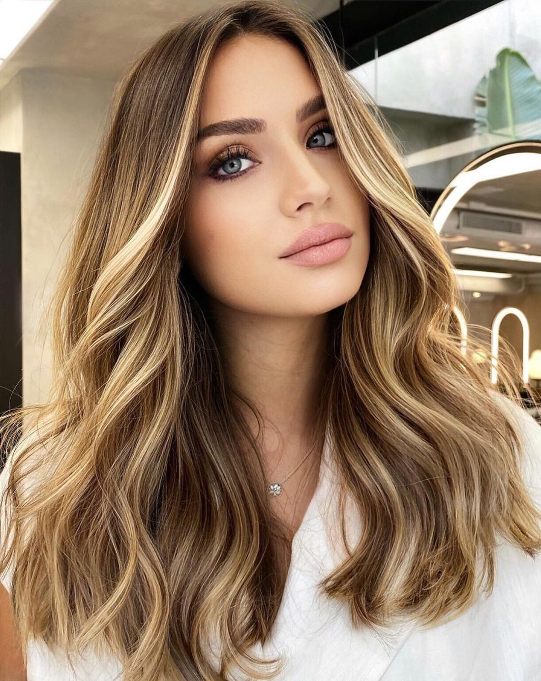 Dark Blonde With Bright Face-Framing Highlights Dark Blonde With Bright Face-Framing Highlights β Blonde to Brunette Hair
