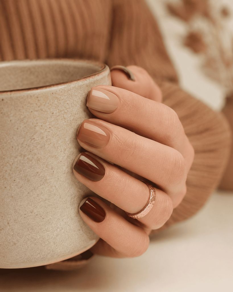 Gradient Mocha Shades Short Square Nails Gradient Mocha Shades Short Square Nails β Mocha Nails