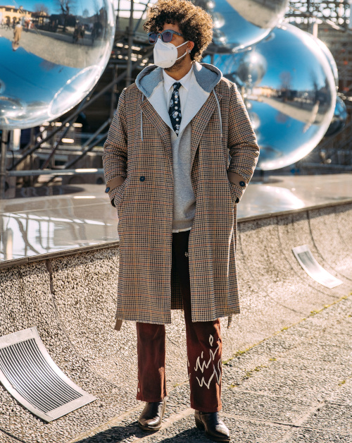 Statement Plaid Overcoat with Hoodie and Trousers Statement Plaid Overcoat with Hoodie and Trousers β Winter Outfits for Men