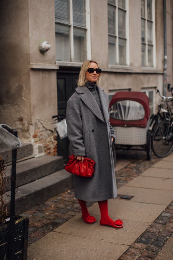Long Grey Coat with Red Ballet Flats — Europe Winter Outfits