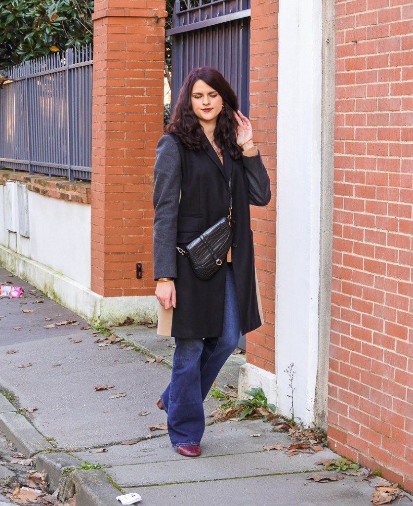 Chic Layers: Dark Wash Flare Jeans with Coat and Boots — Flare Leggings Outfits