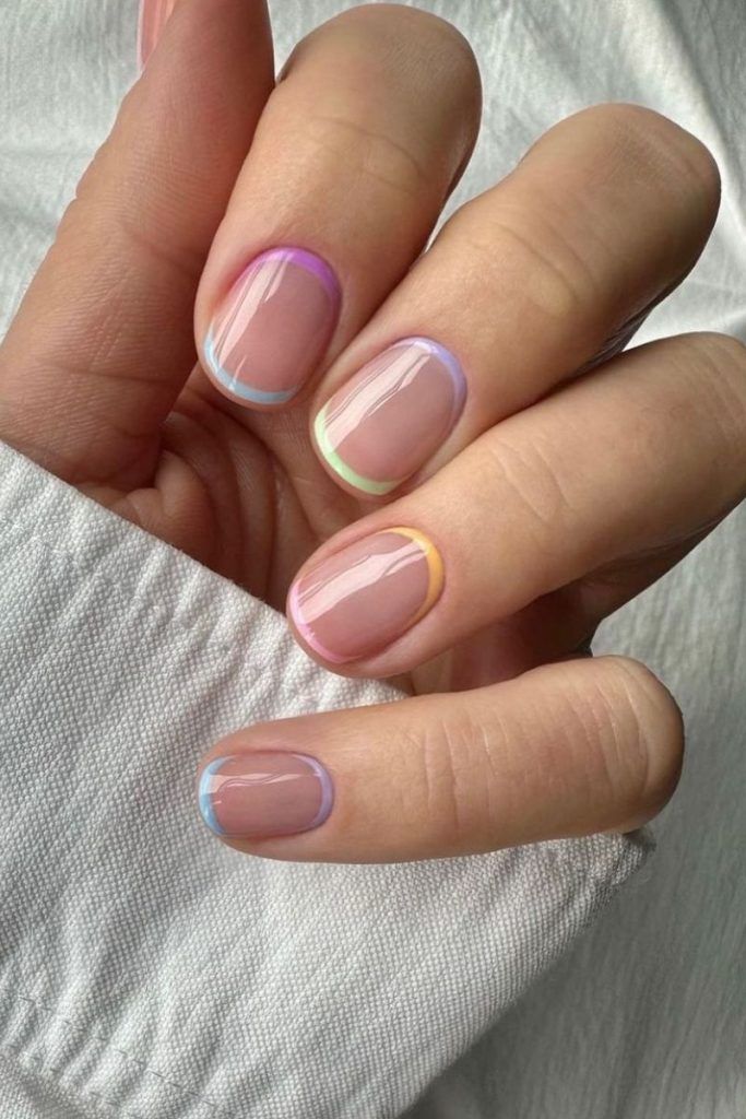 Pastel French Tips Short Oval Nails — Holiday Nail Colors 2026