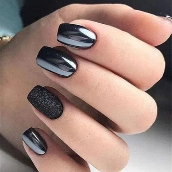 Short Square Matte Nails in Deep Colors Short Square Matte Nails in Deep Colors β Winter Matte Nails