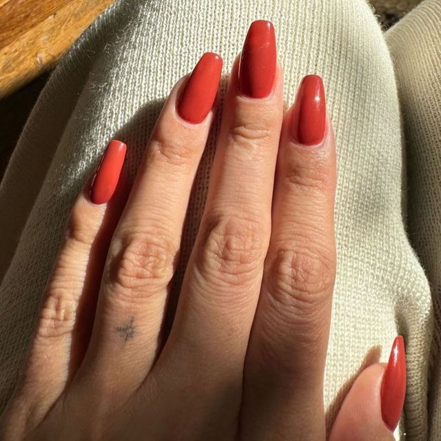 None Visual Idea — Winter Nail Colors