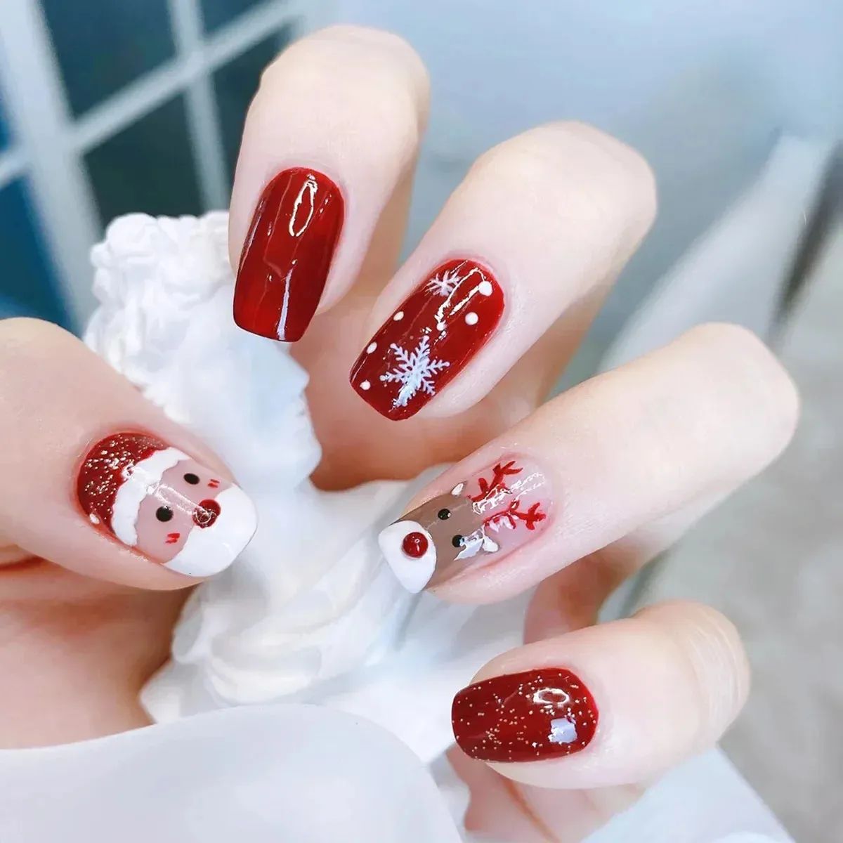 Deep Red Snowflake Santa Nails Deep Red Snowflake Santa Nails β Short Christmas Square Nails 2026