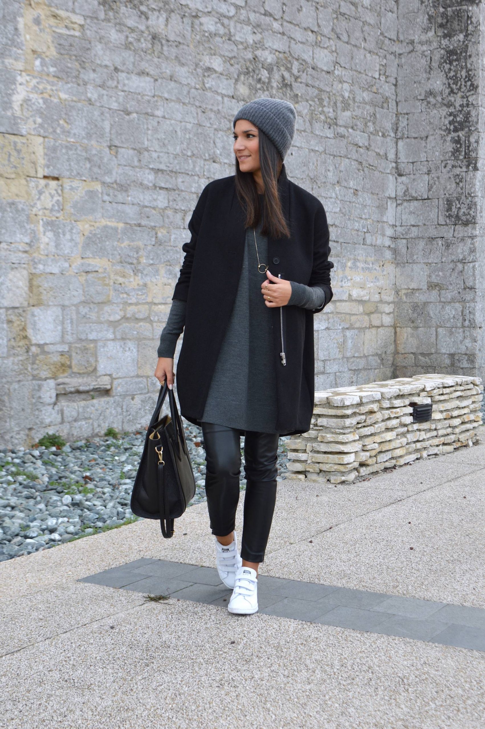 Oversized Car Coat with Casual Essentials Oversized Car Coat with Casual Essentials โ Car Coat Outfits