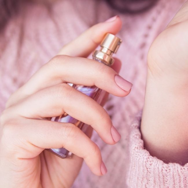 Visual Idea β Suggesting A Cozy Winter Setting Visual Idea β Suggesting A Cozy Winter Setting β Old Money Winter Nails