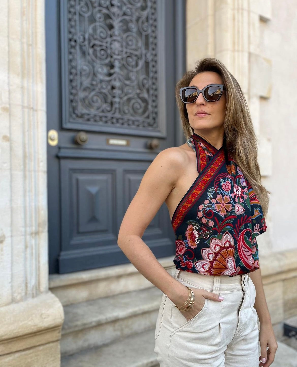 Silk Scarf Styled as a Halter Top with Linen Shorts Silk Scarf Styled as a Halter Top with Linen Shorts β Scarf Outfits