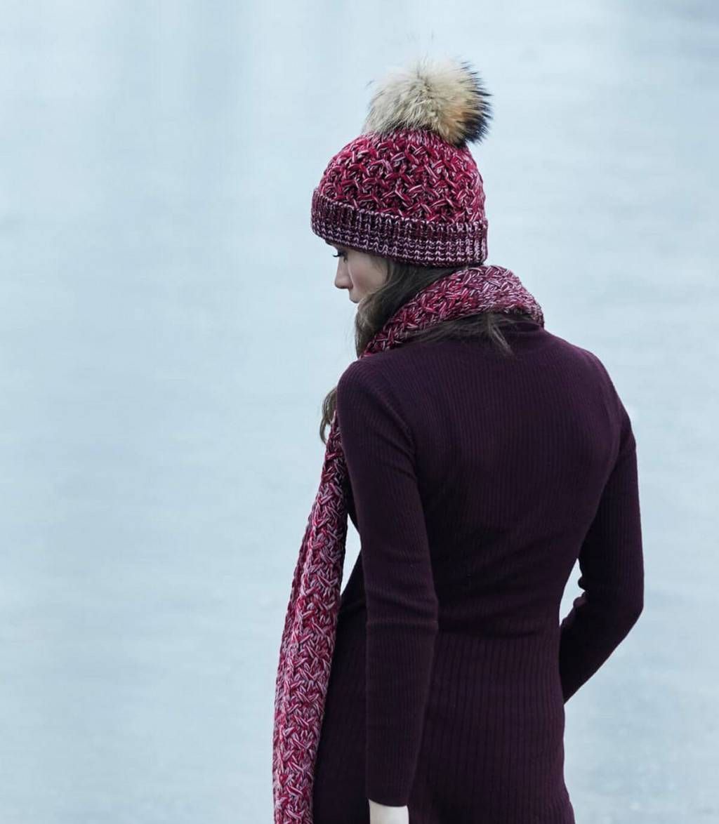 Dark Red Base With Pink Highlights Visual Idea Dark Red Base With Pink Highlights Visual Idea β Winter Hat Hairstyles
