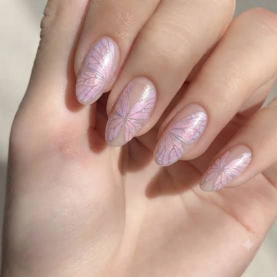 Pale Pink Iridescent Butterfly Oval Nails — Pastel Winter Nails